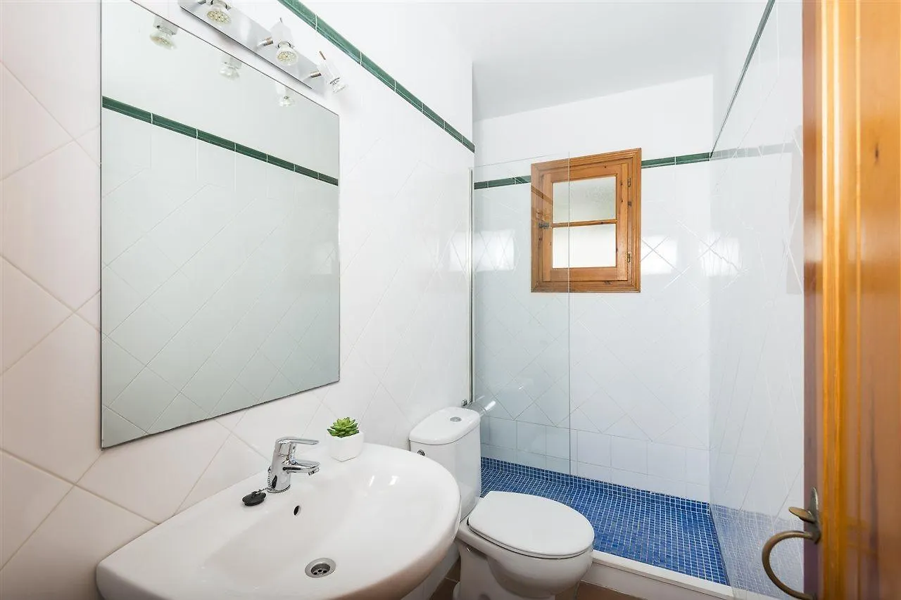 Villas Playas De Fornells 3*,